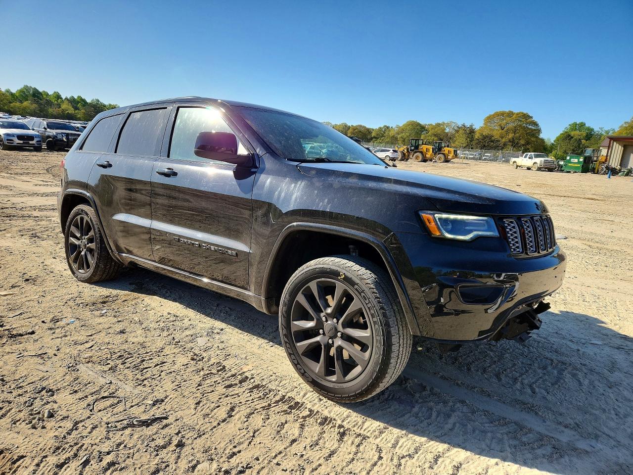 2022 JEEP GRAND CHEROKEE LAREDO E photo 10
