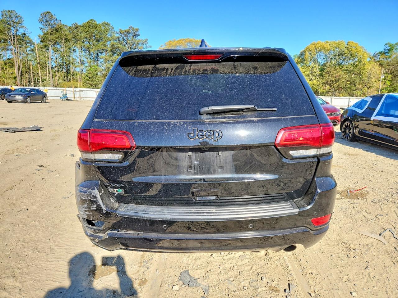 2022 JEEP GRAND CHEROKEE LAREDO E photo 16
