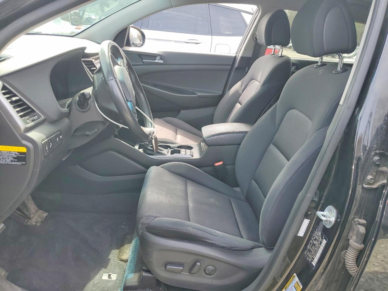2017 HYUNDAI TUCSON SPORT photo 7
