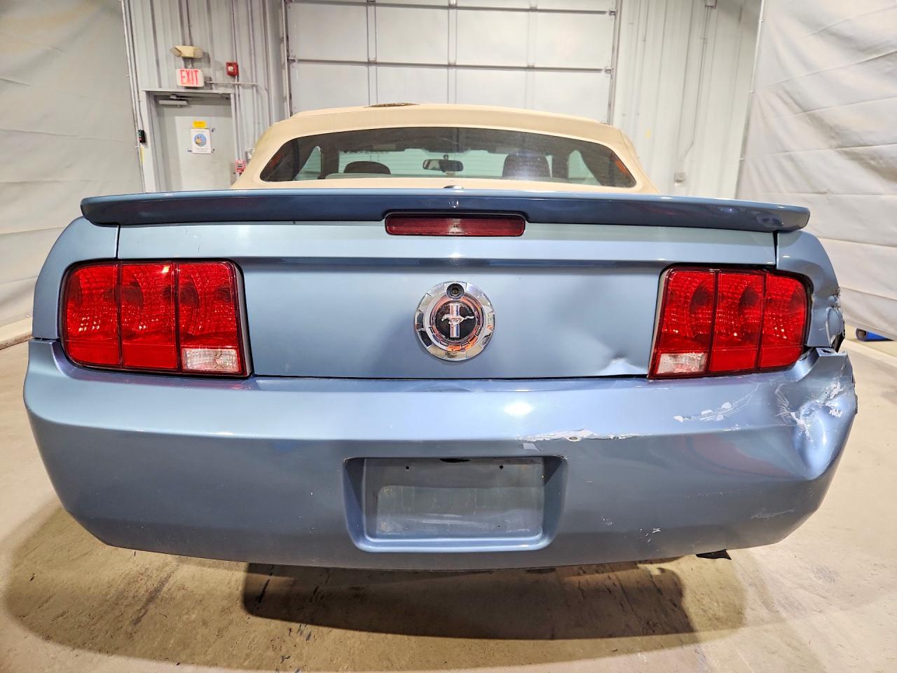 2007 FORD MUSTANG photo 16