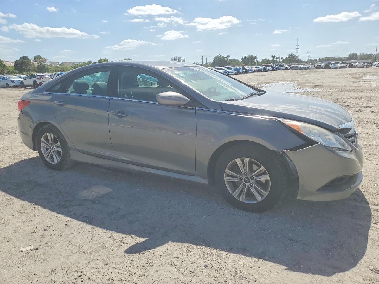 2014 HYUNDAI SONATA GLS photo 7