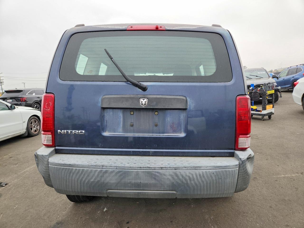 2008 DODGE NITRO SXT photo 16