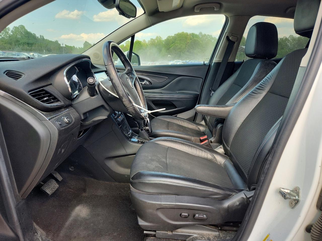 2017 BUICK ENCORE PREFERRED photo 13