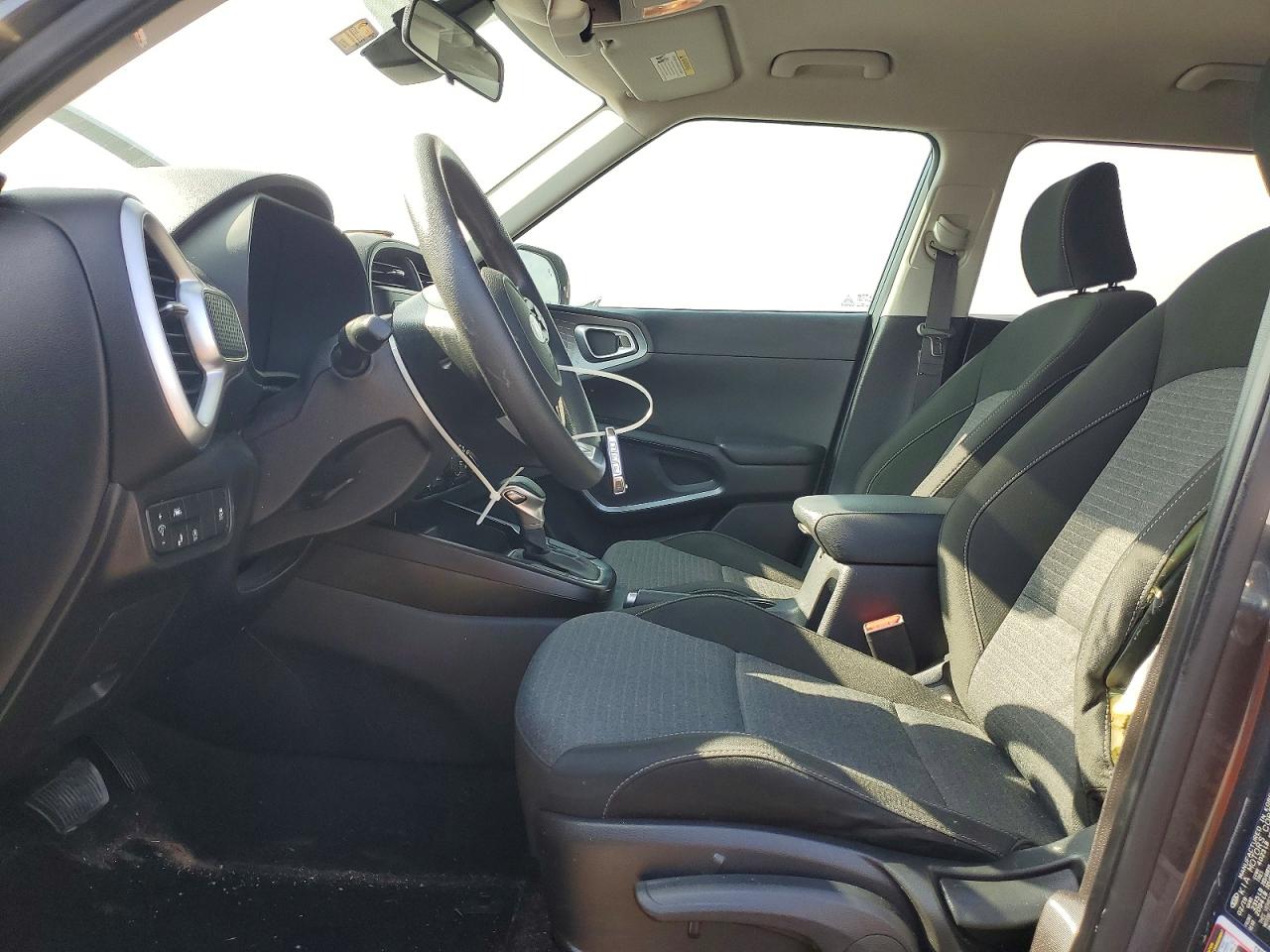 2020 KIA SOUL S photo 13