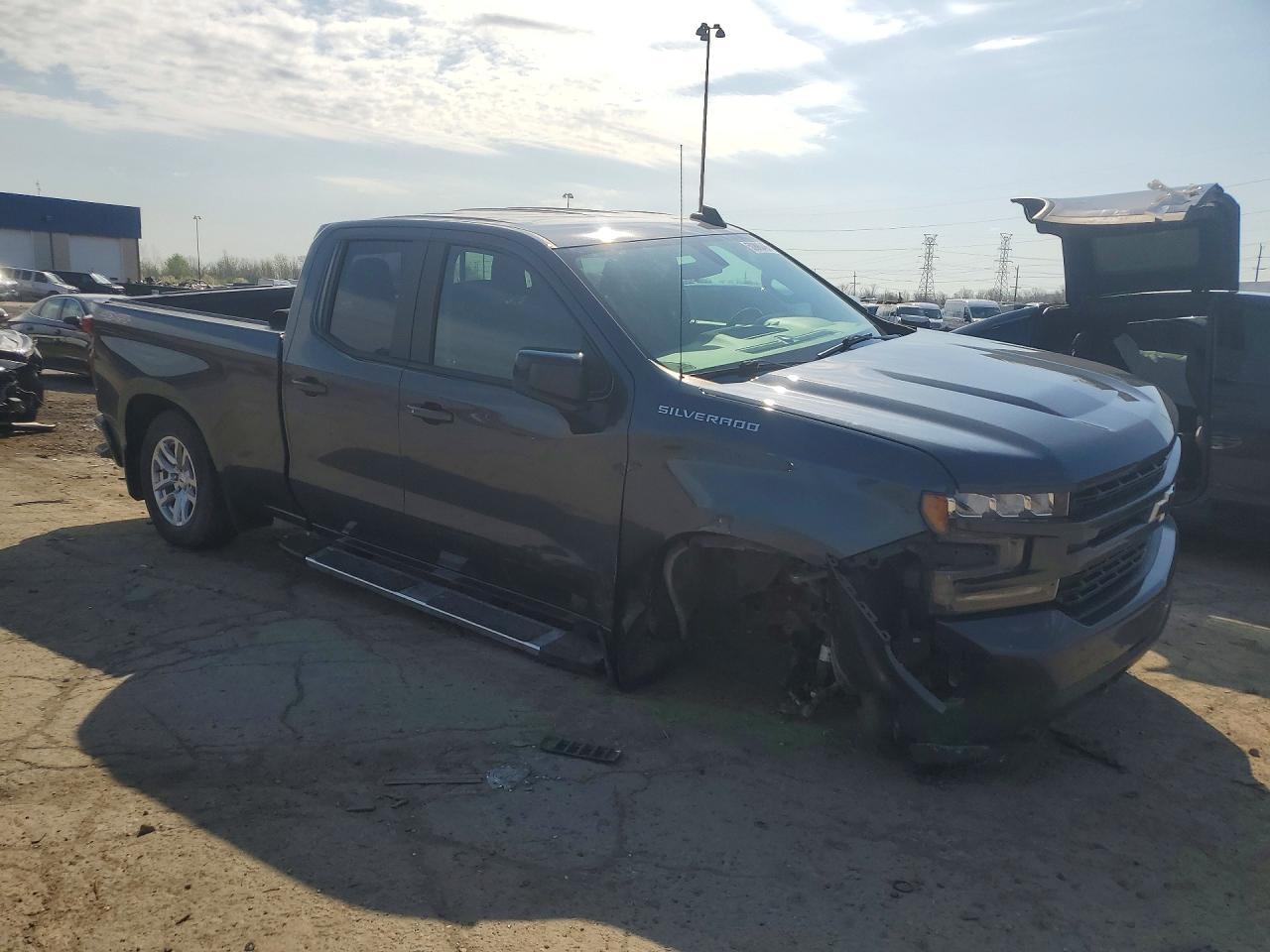 2020 CHEVROLET SILVERADO K1500 RST photo 7