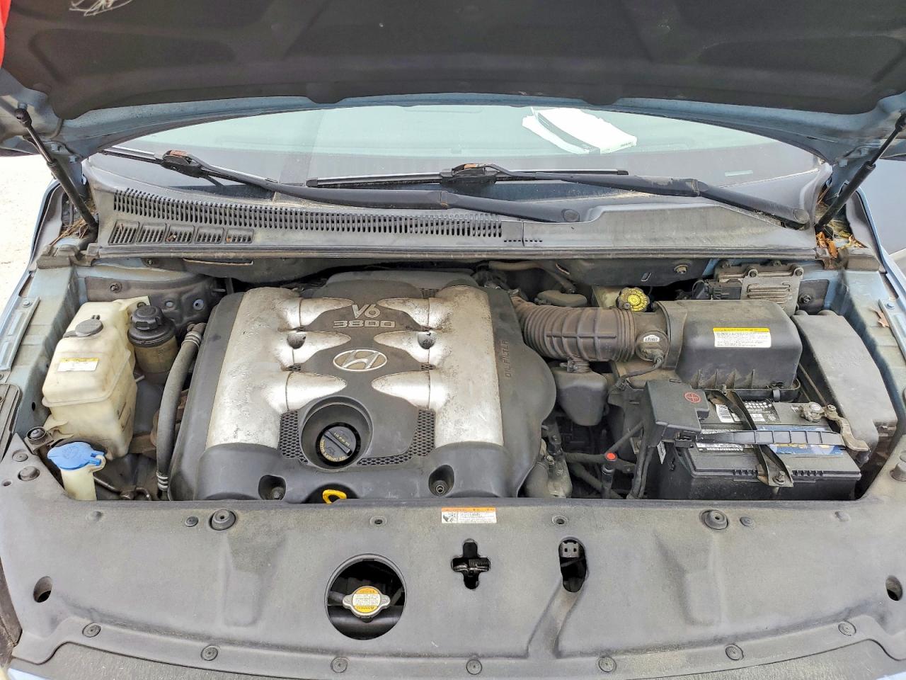 2007 HYUNDAI ENTOURAGE GLS photo 21