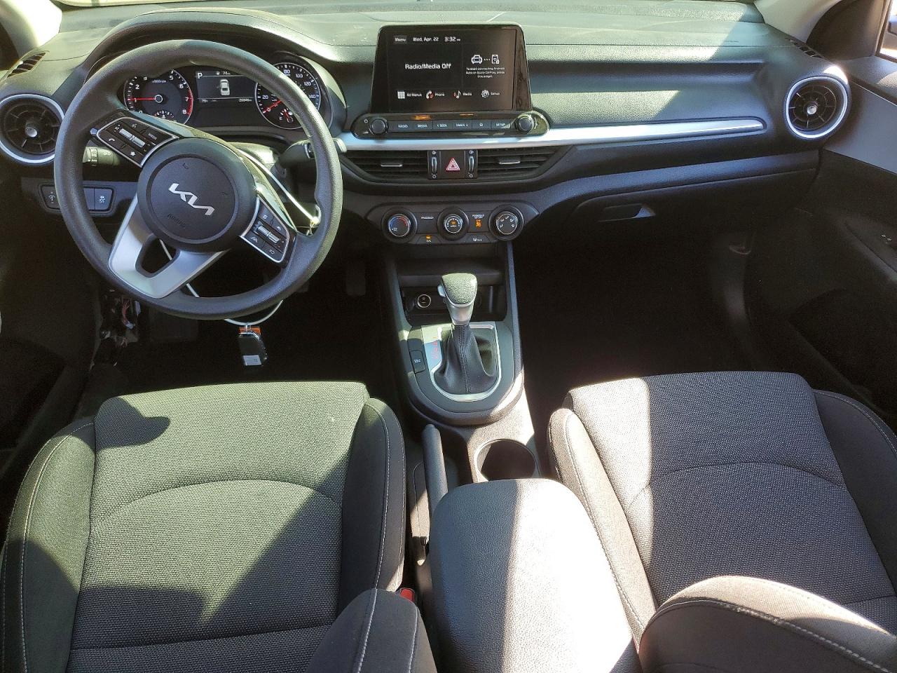 2024 KIA FORTE LXS photo 15
