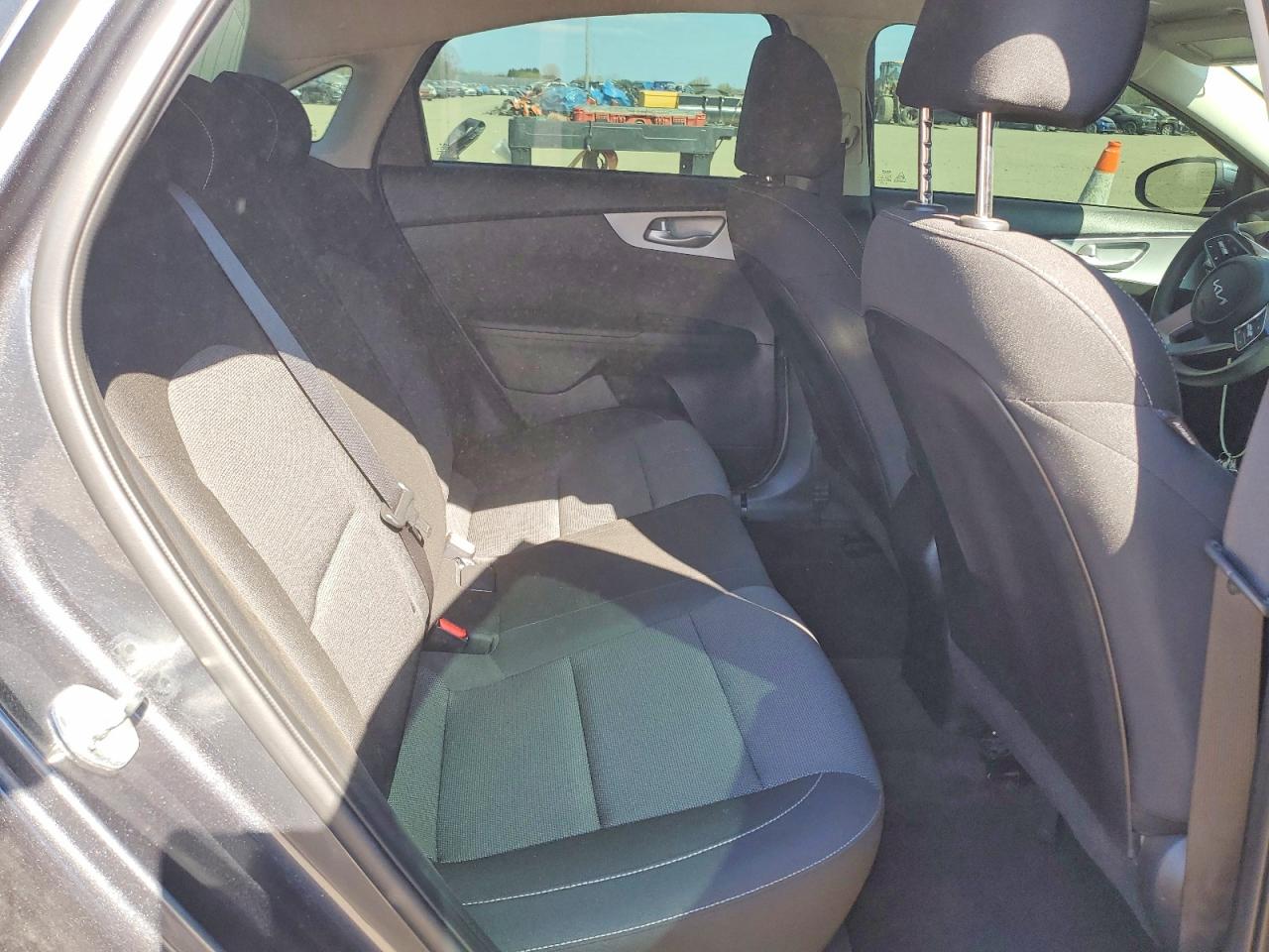 2024 KIA FORTE LXS photo 19