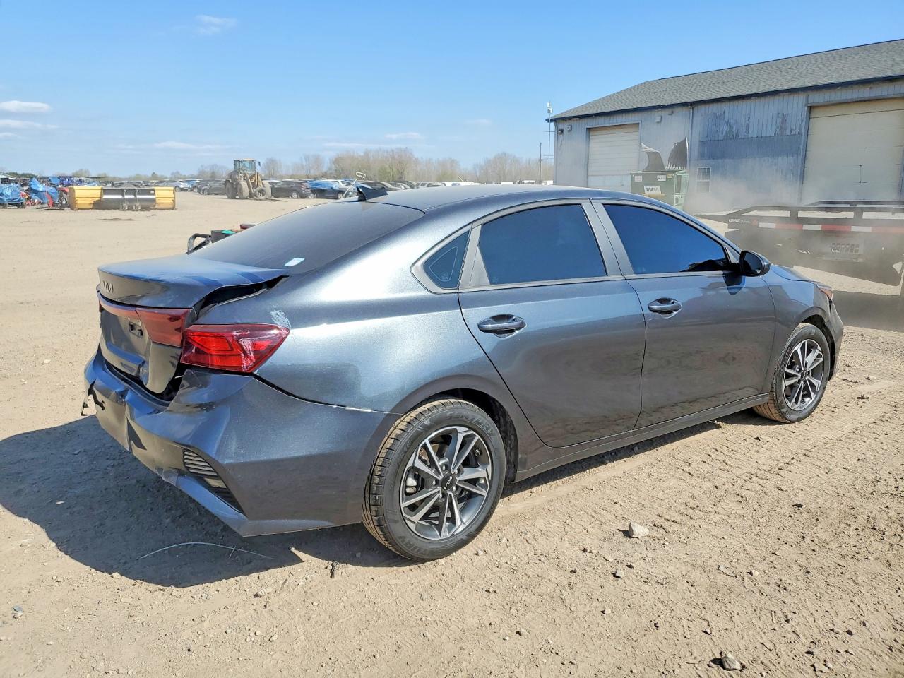 2024 KIA FORTE LXS photo 5
