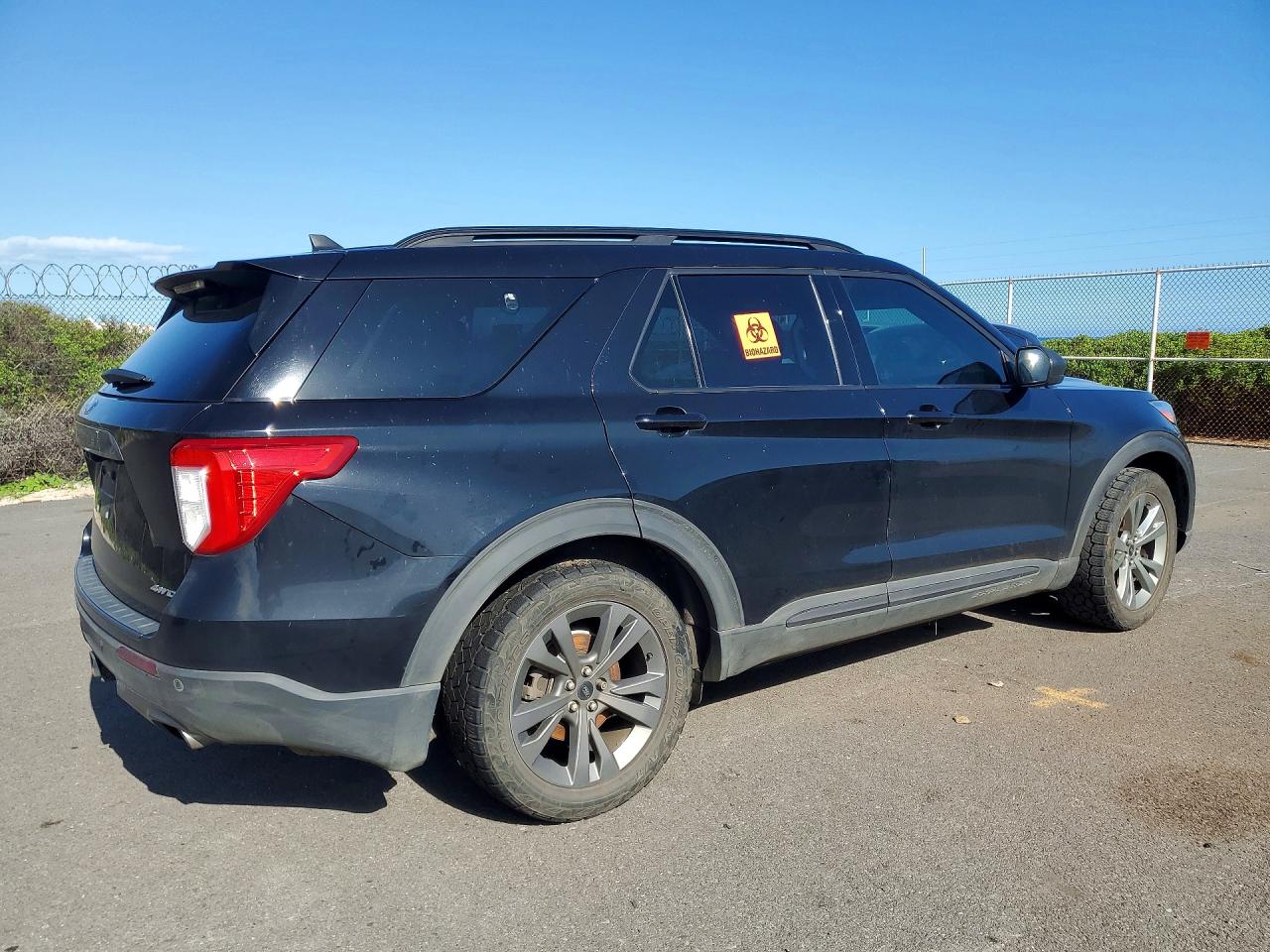 2021 FORD EXPLORER XLT photo 5
