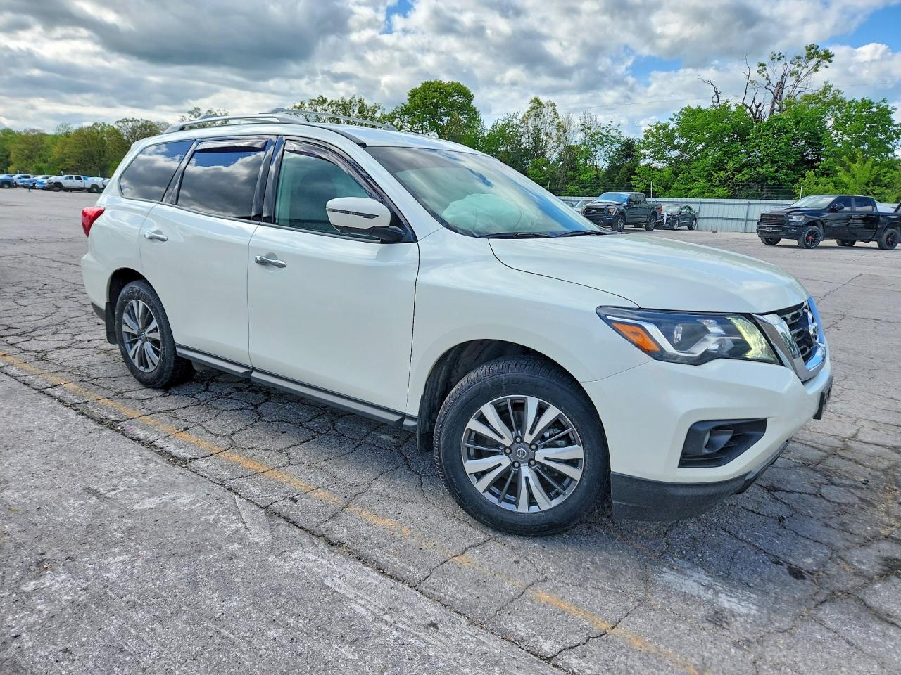 2020 NISSAN PATHFINDER SL photo 7