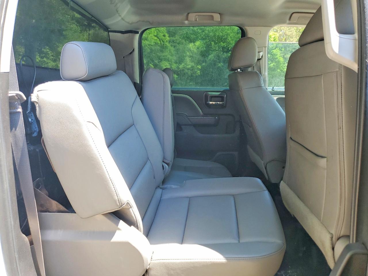 2016 CHEVROLET SILVERADO K2500 HEAVY DUTY photo 28