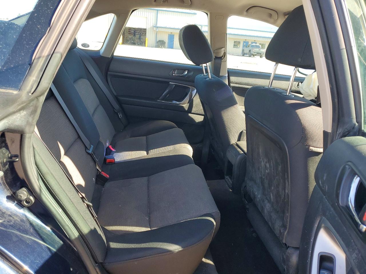 2005 SUBARU LEGACY photo 28
