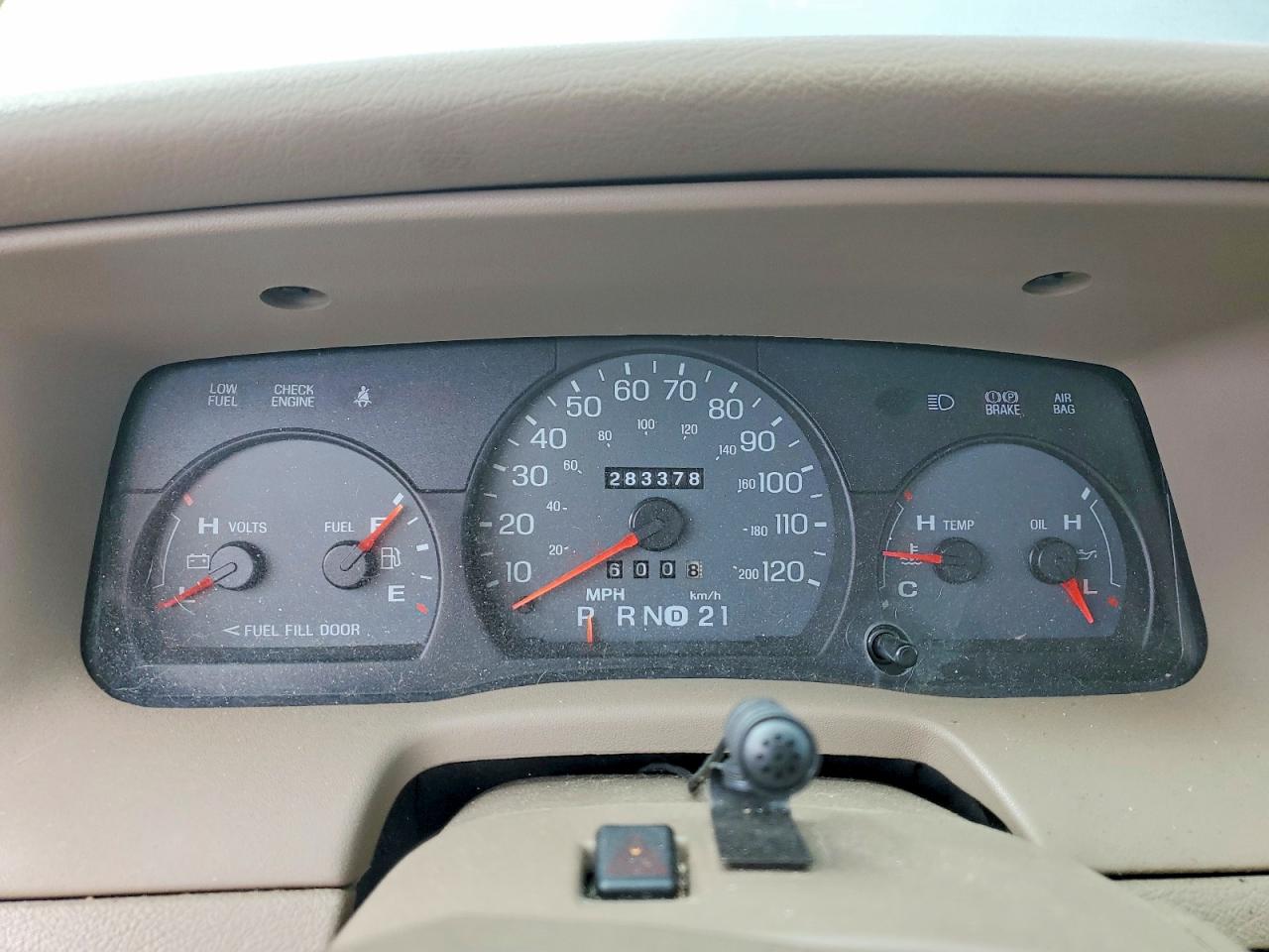 2005 MERCURY GRAND MARQUIS GS photo 9