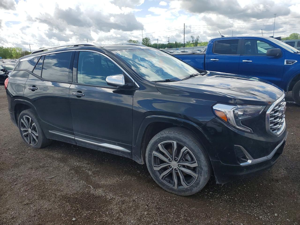 2019 GMC TERRAIN DENALI photo 10