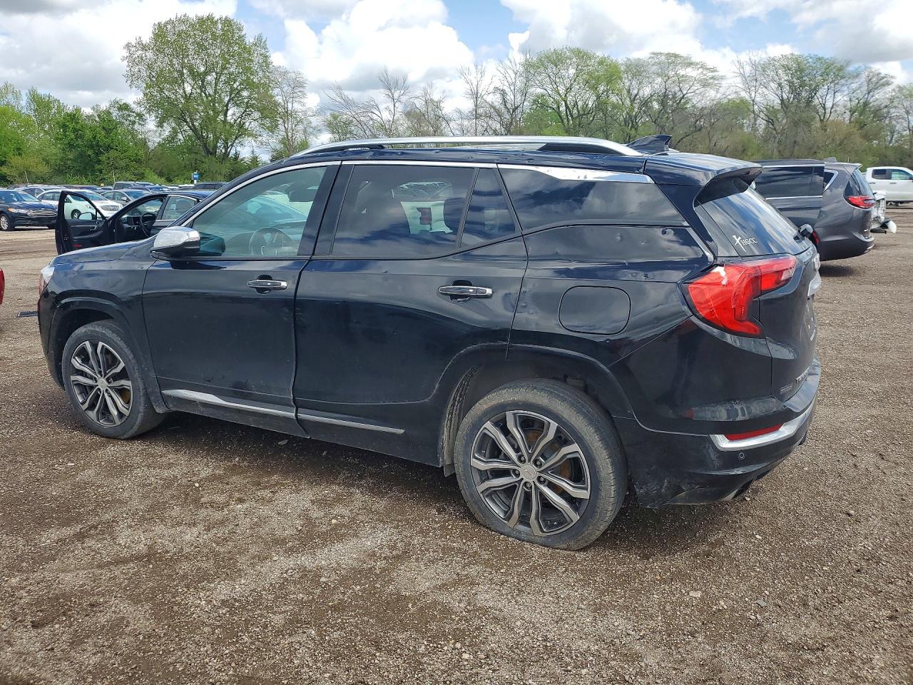 2019 GMC TERRAIN DENALI photo 4