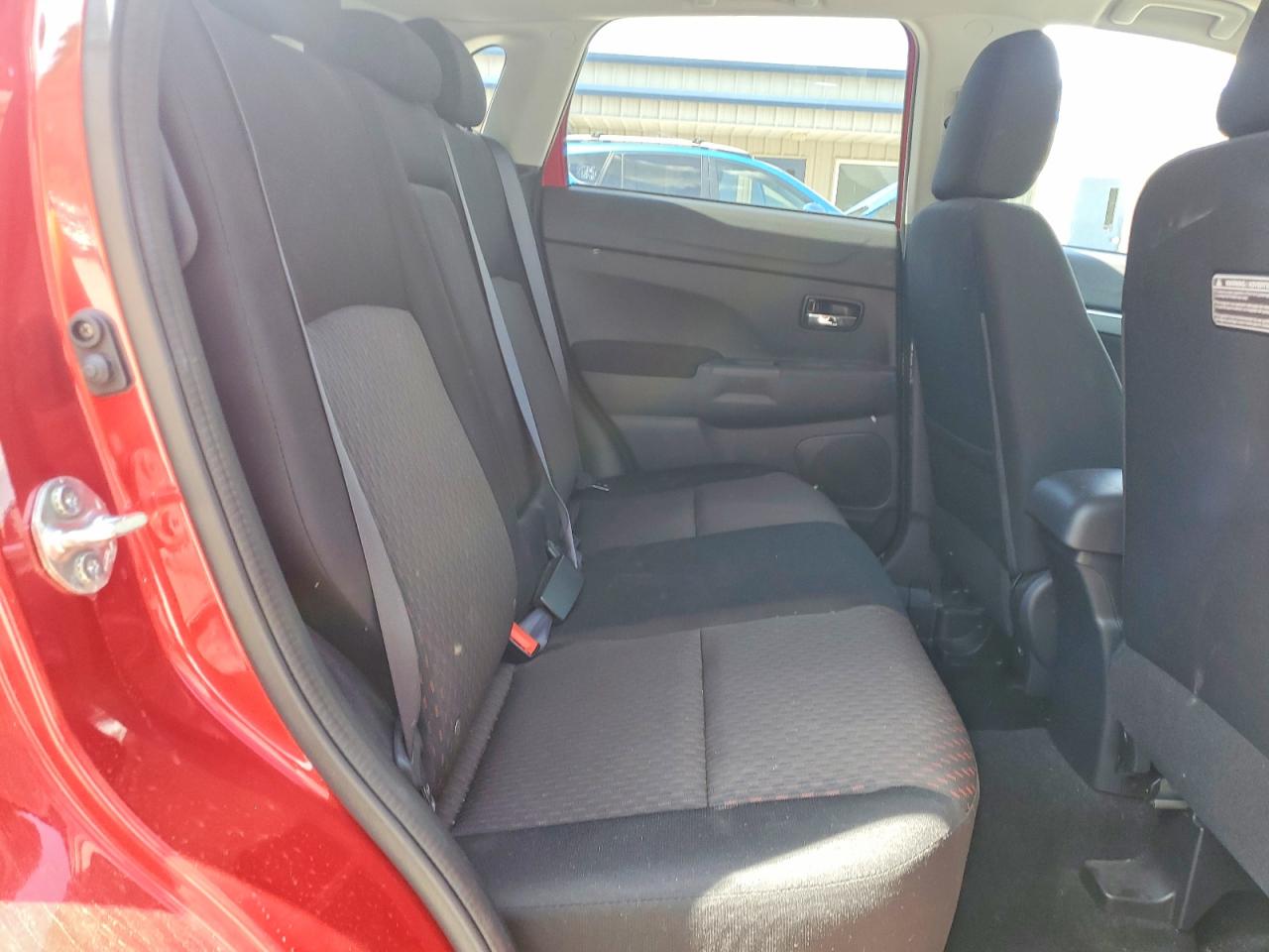 2017 MITSUBISHI OUTLANDER SPORT ES photo 31