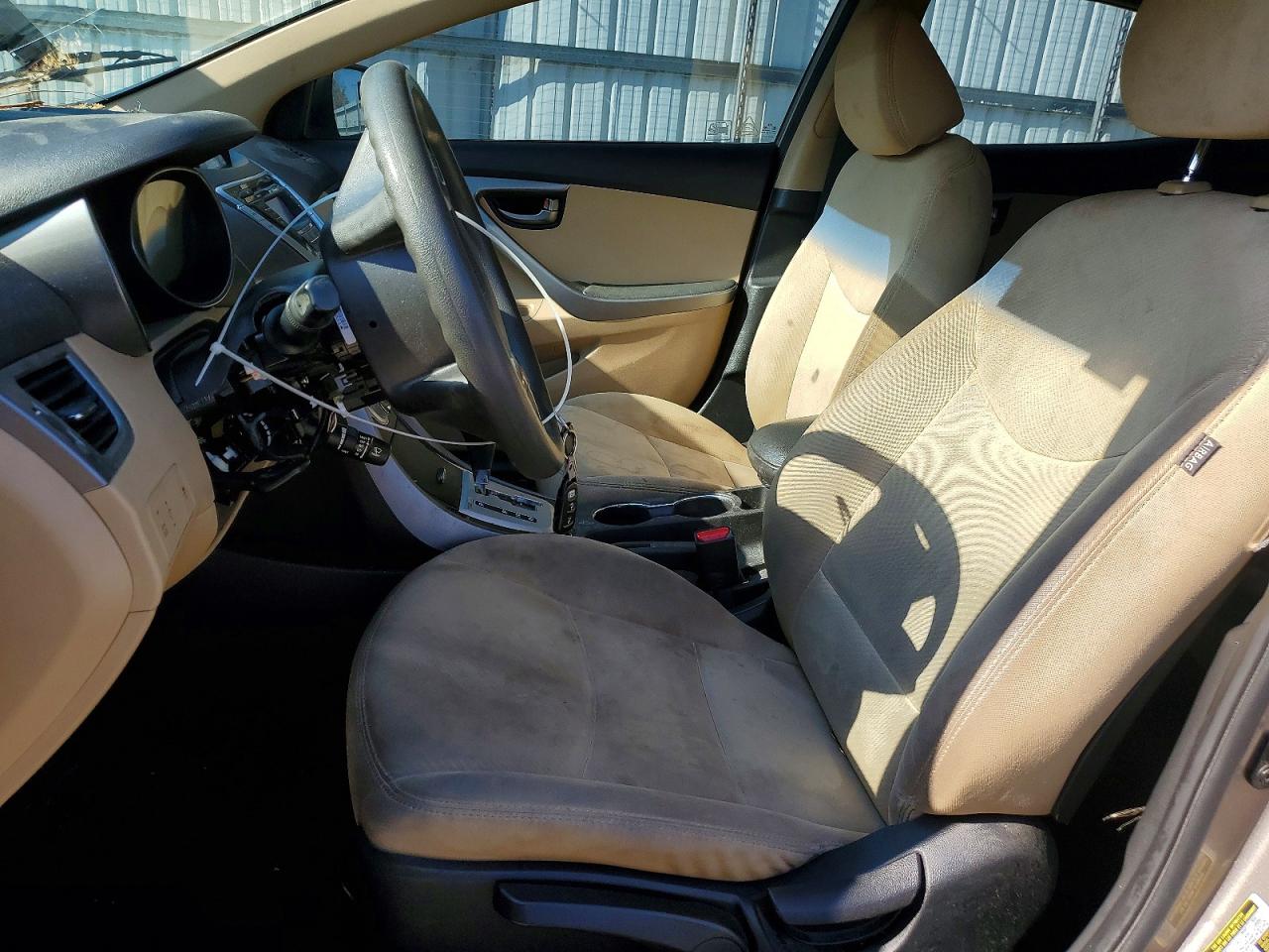 2013 HYUNDAI ELANTRA GLS photo 13