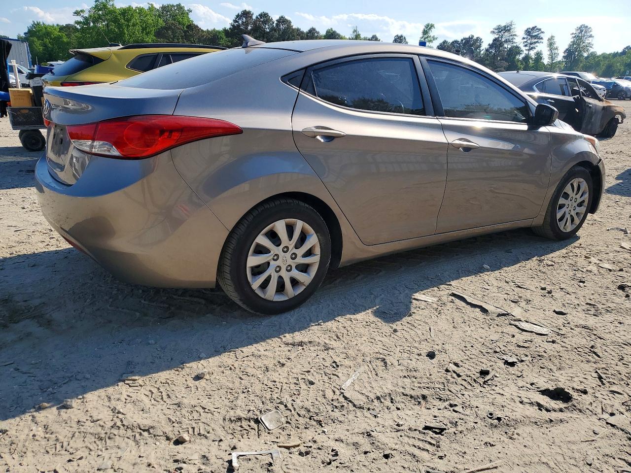 2013 HYUNDAI ELANTRA GLS photo 5