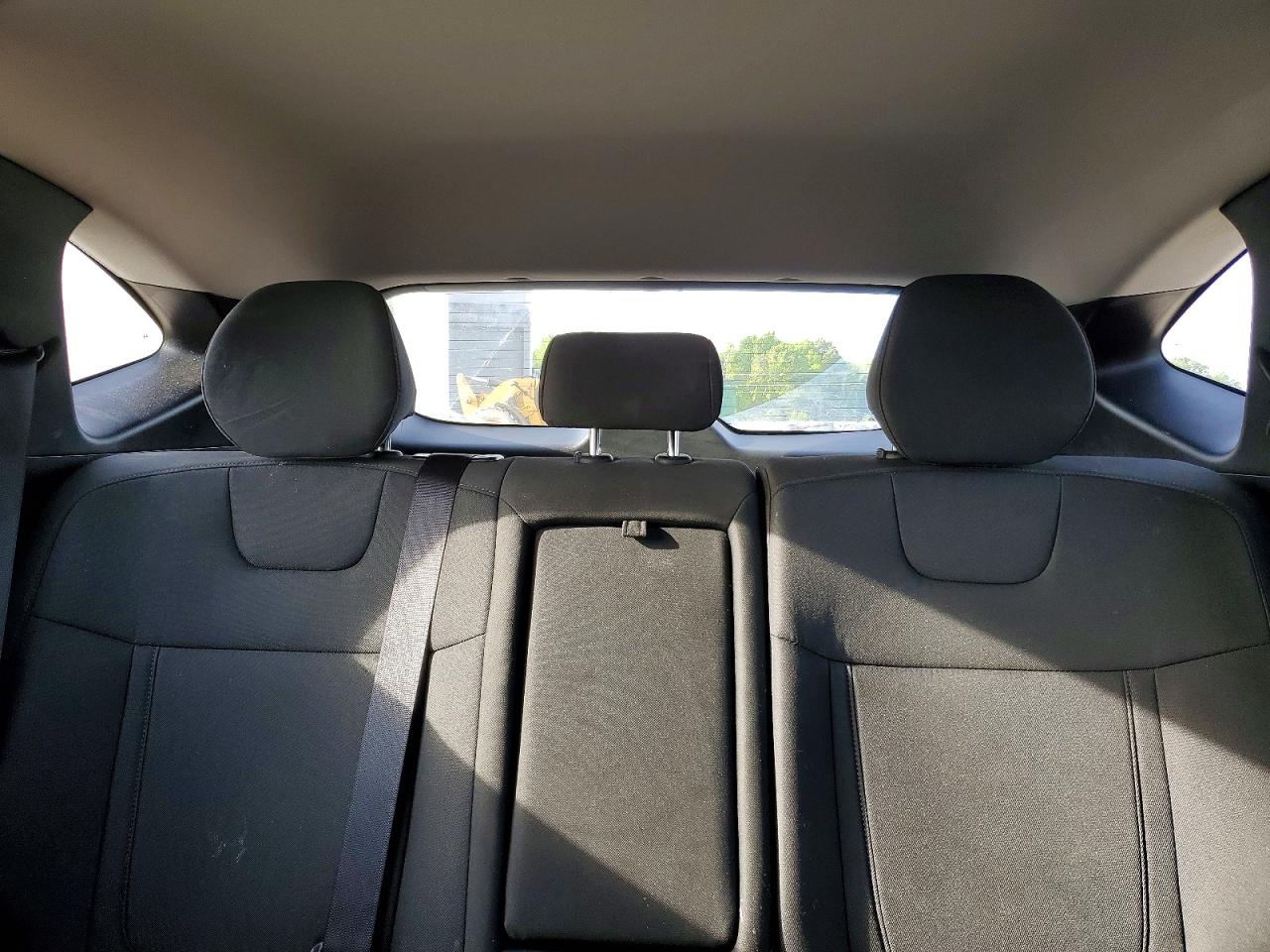 2025 HYUNDAI TUCSON SE photo 19