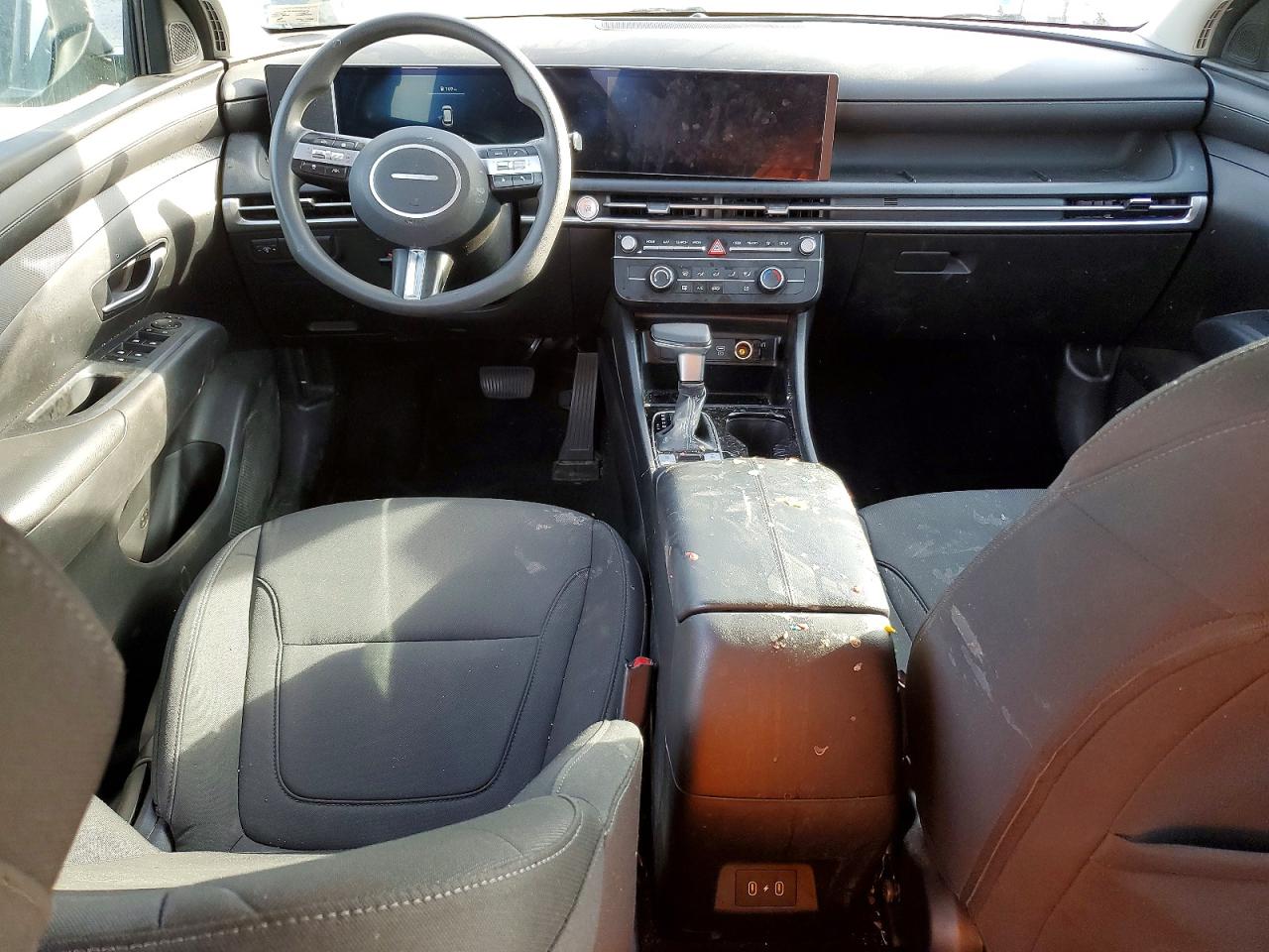 2025 HYUNDAI TUCSON SE photo 15