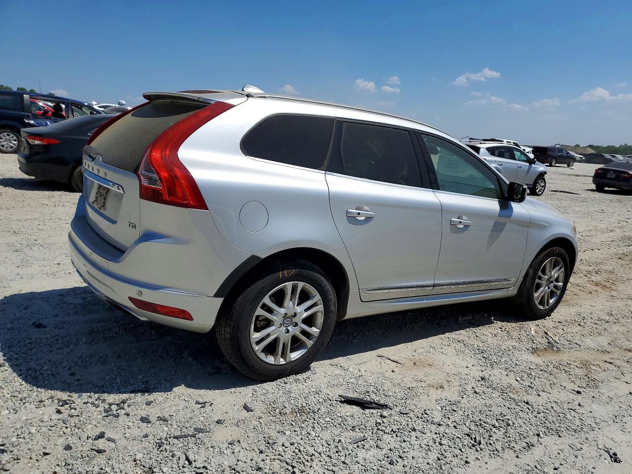 2015 VOLVO XC60 T5 PLATINUM photo 5