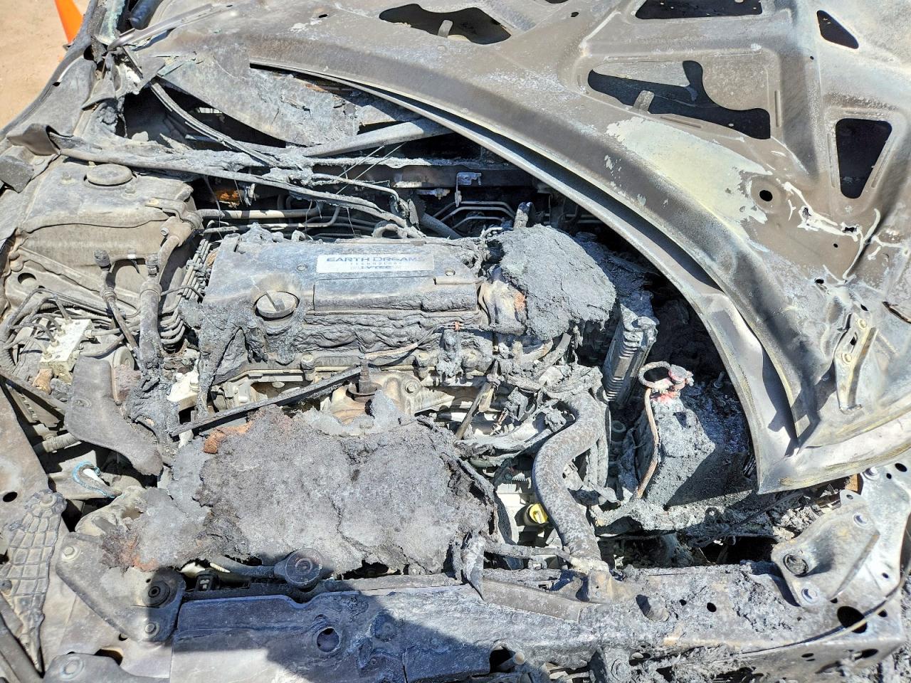 2014 HONDA ACCORD LX photo 11