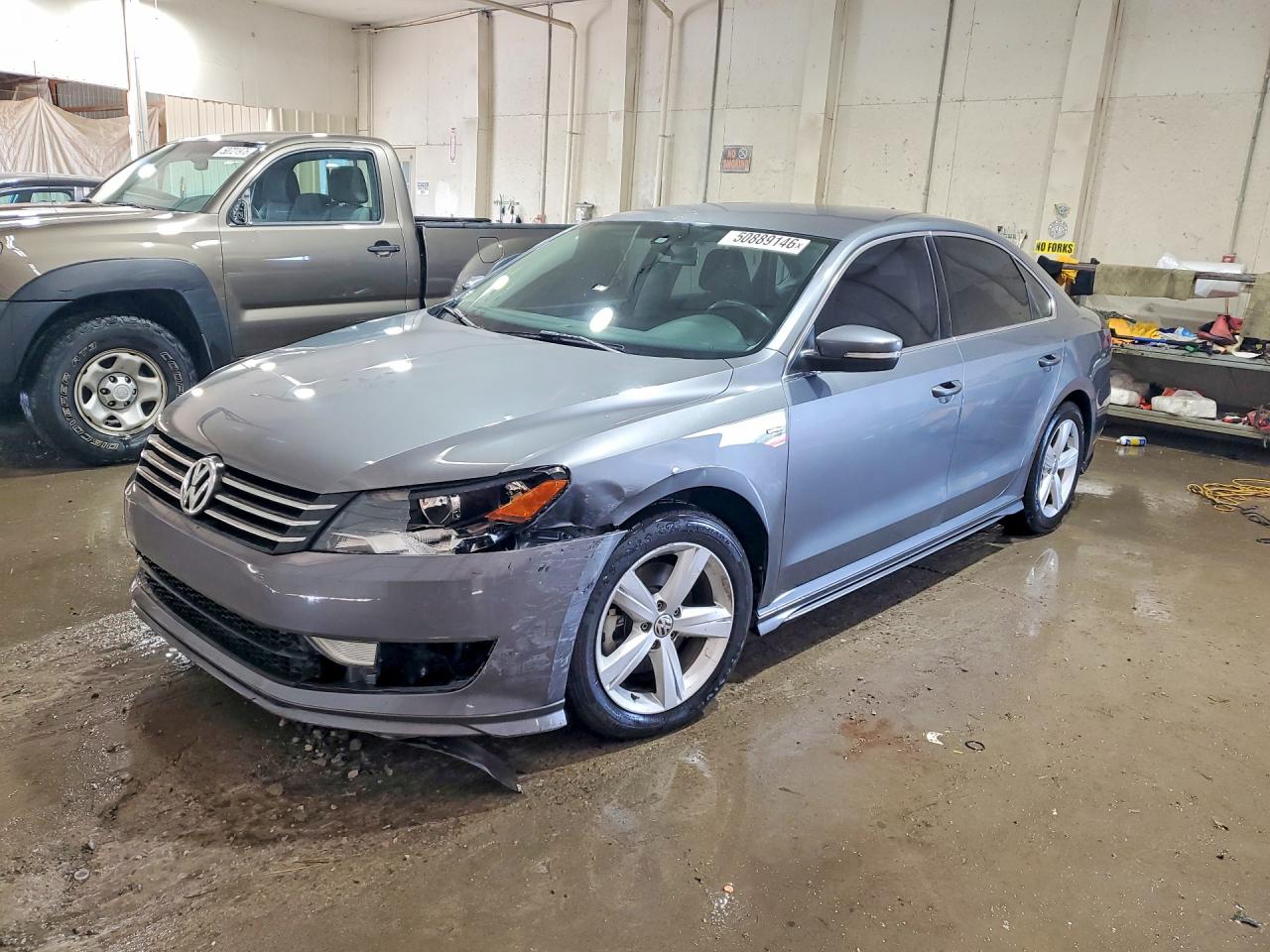 2015 VOLKSWAGEN PASSAT