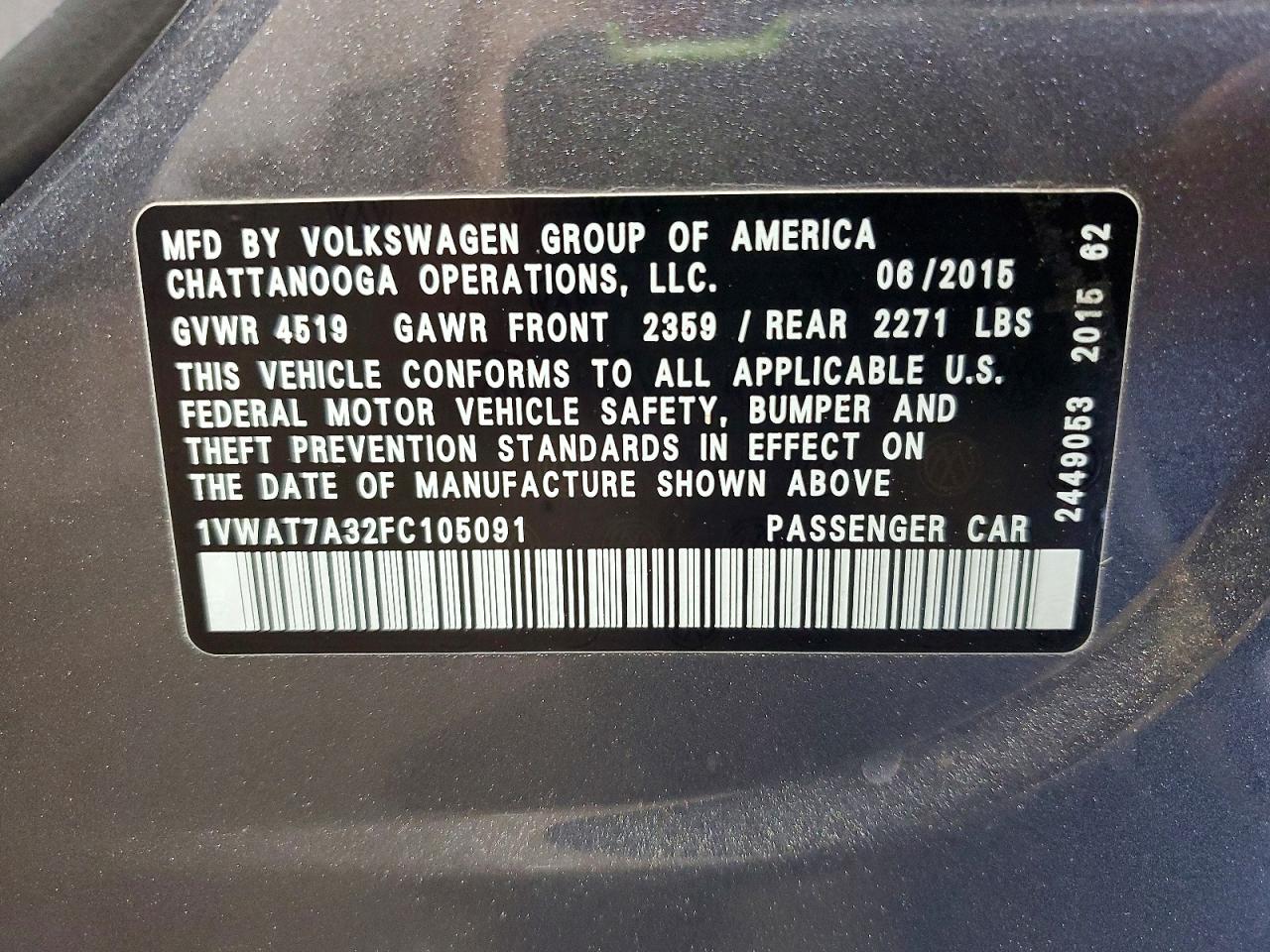 2015 VOLKSWAGEN PASSAT S photo 34
