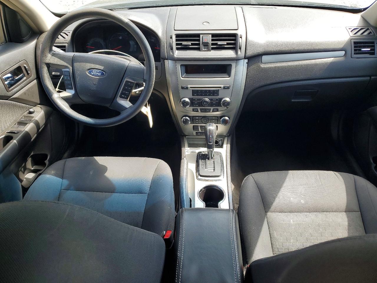 2012 FORD FUSION SE photo 15