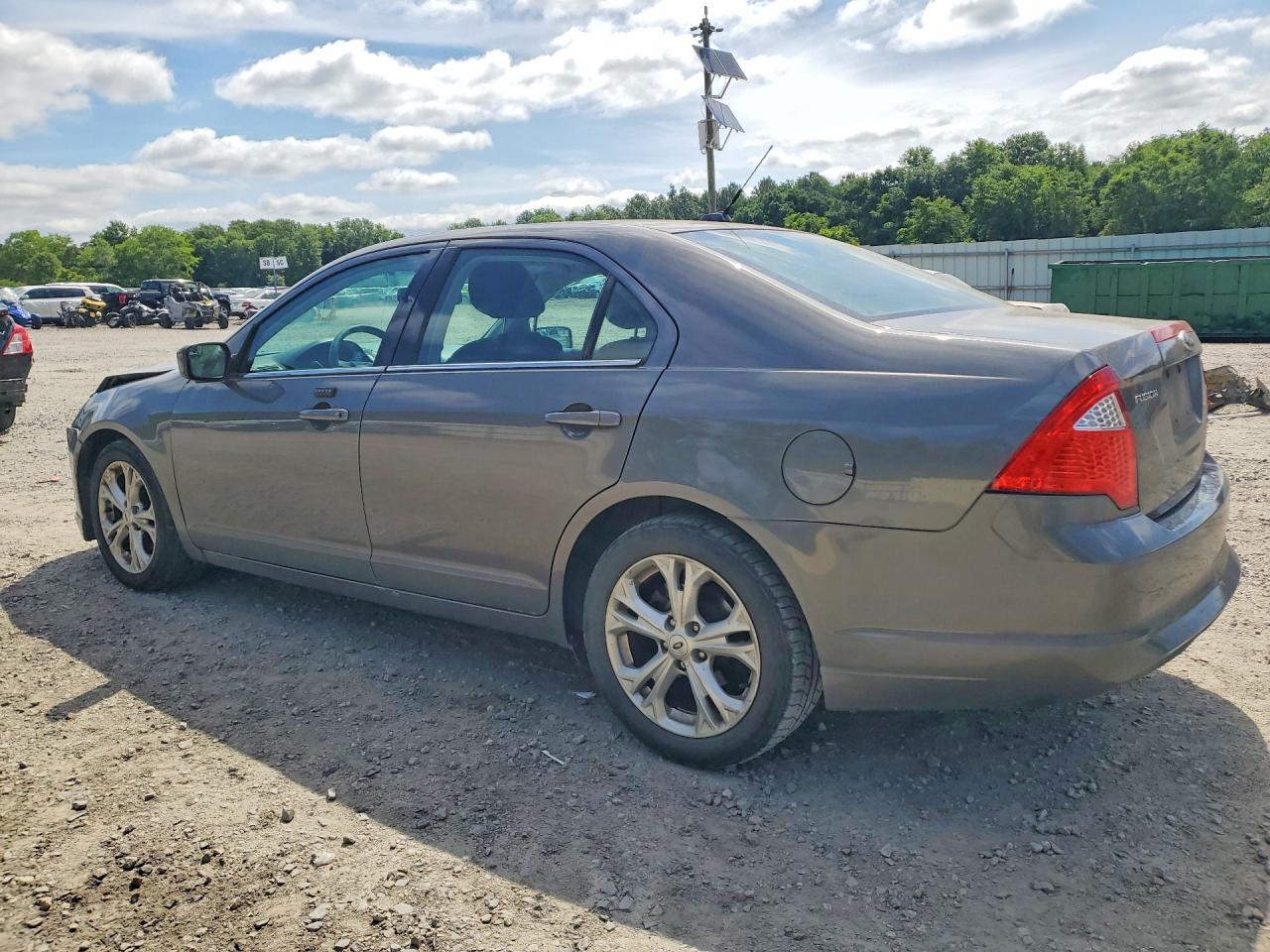 2012 FORD FUSION SE photo 3