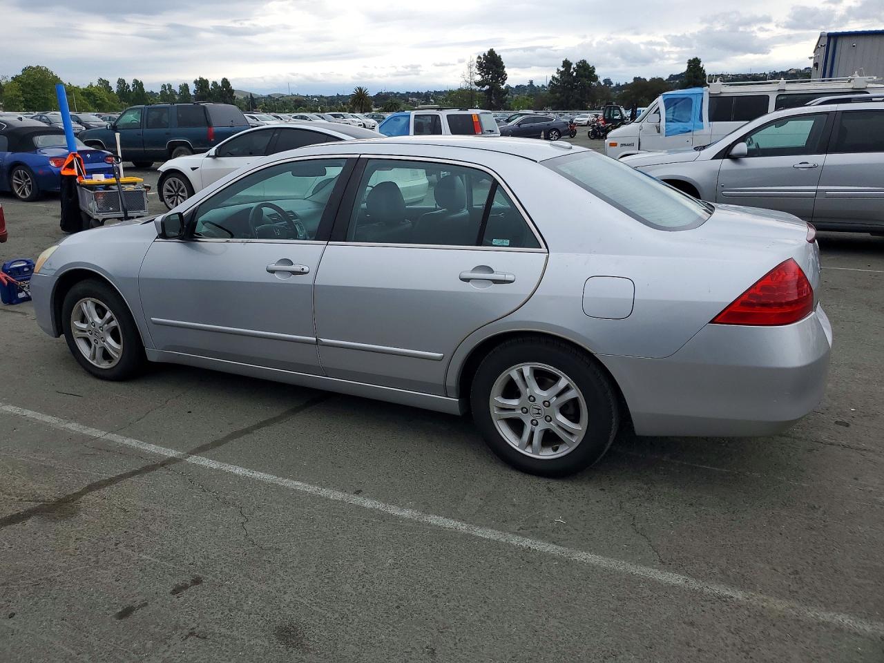 2007 HONDA ACCORD EX photo 3