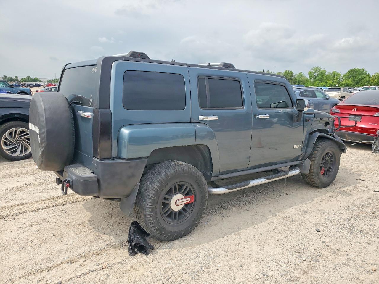 2006 HUMMER H3 photo 7