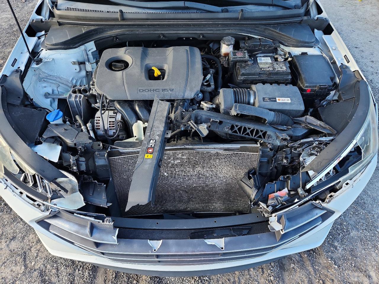 2019 HYUNDAI ELANTRA SEL photo 31