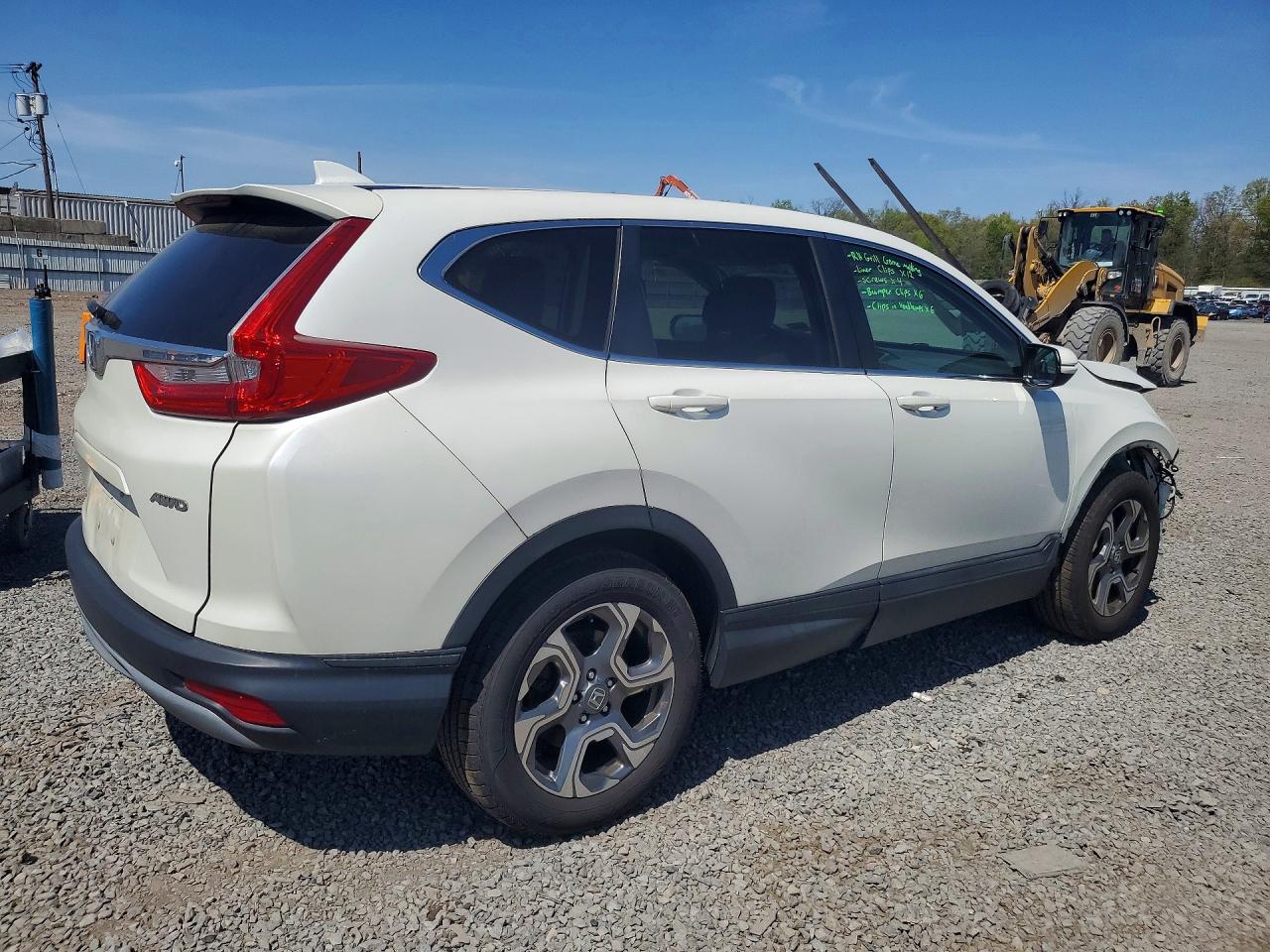 2017 HONDA CR-V EX photo 3