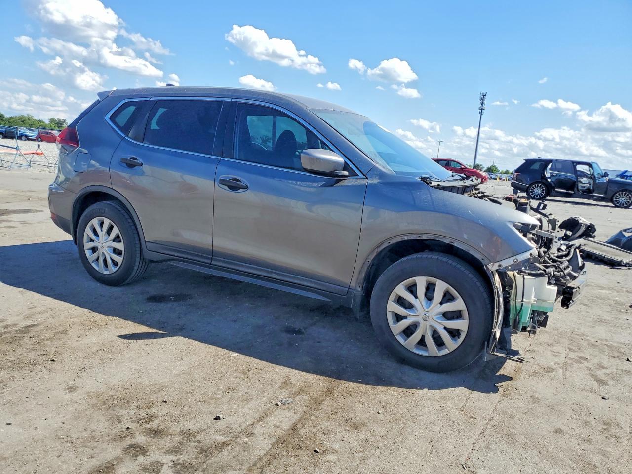 2018 NISSAN ROGUE S photo 7