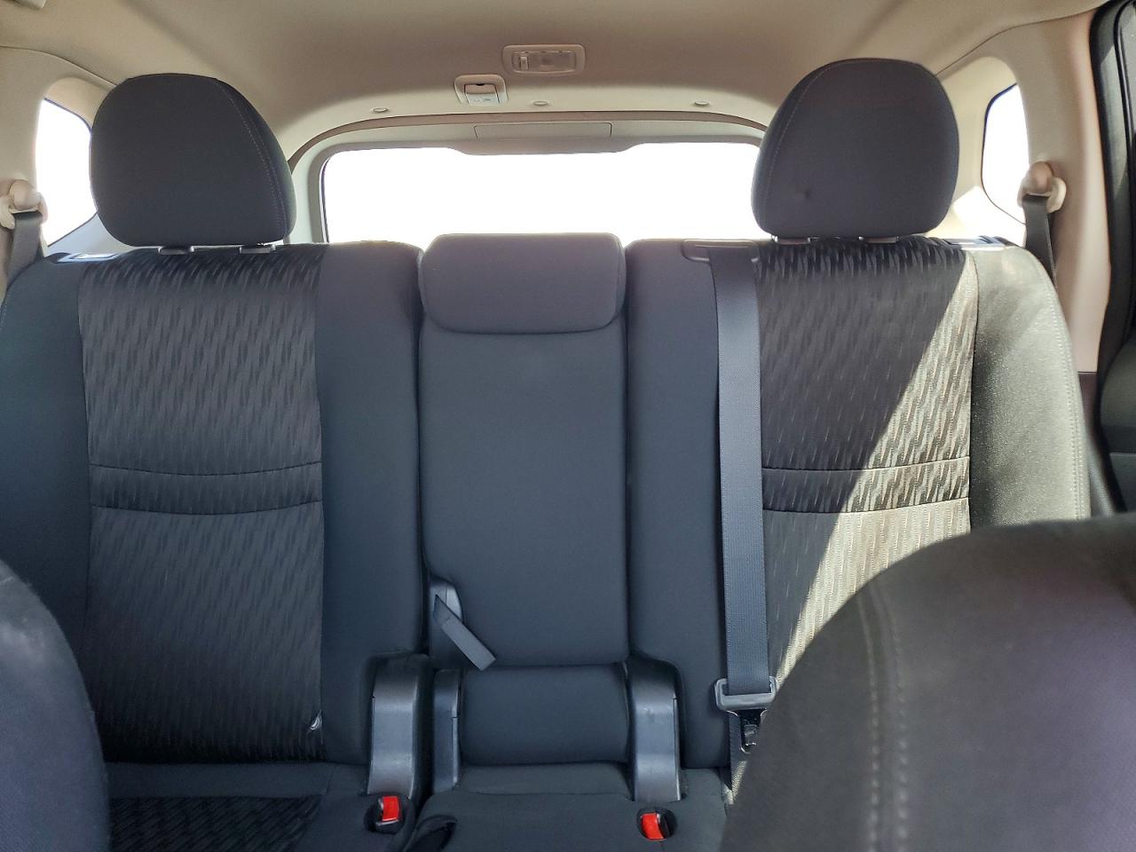 2018 NISSAN ROGUE S photo 19