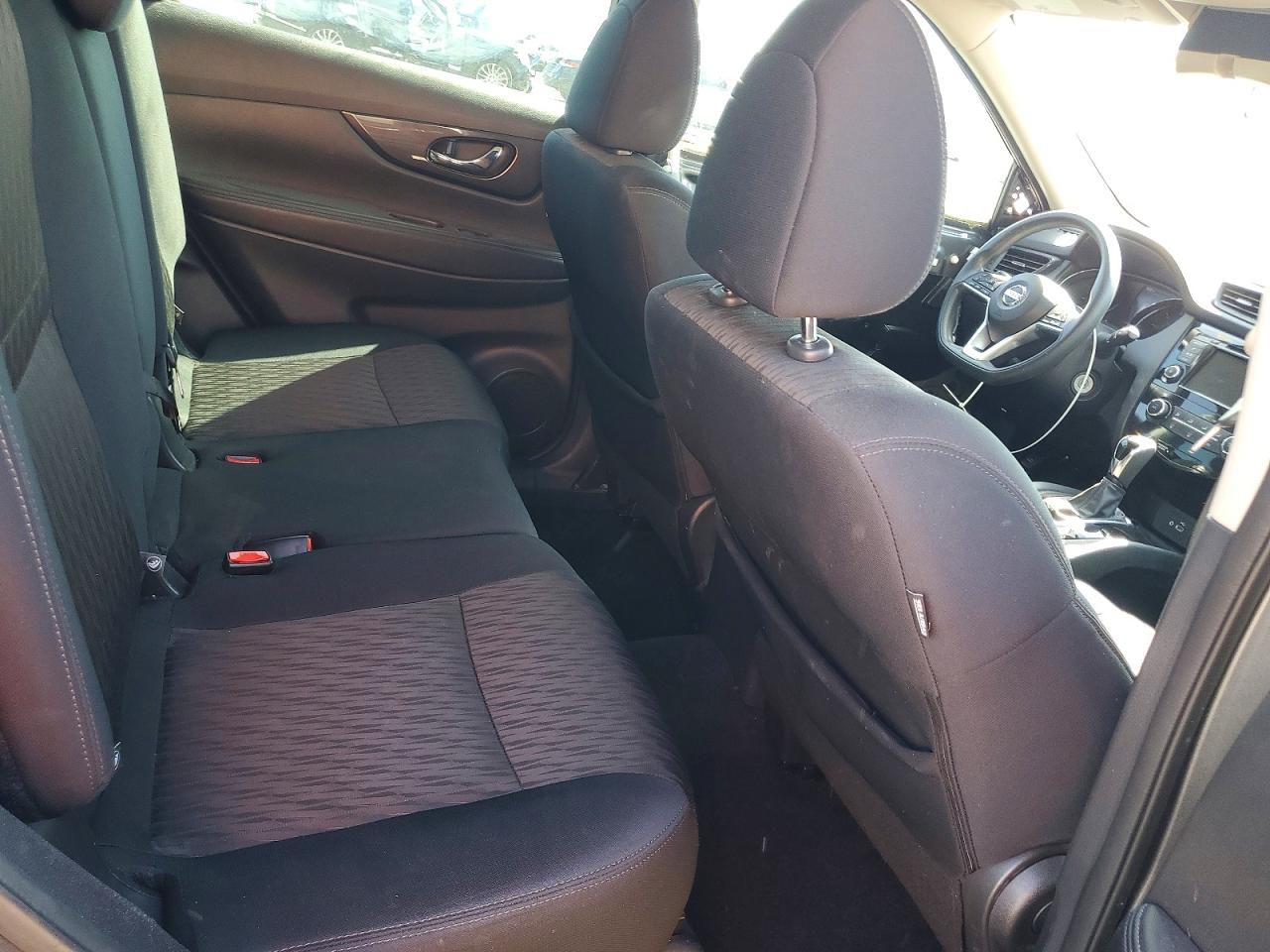 2018 NISSAN ROGUE S photo 21
