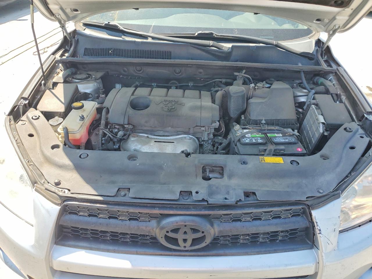 2012 TOYOTA RAV4 BASE photo 12