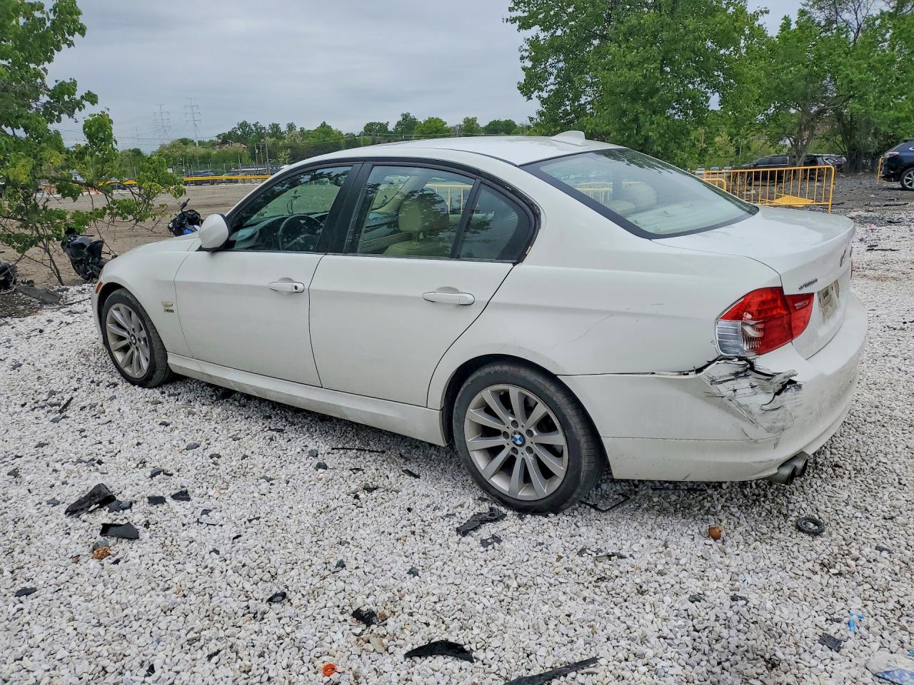 2011 BMW 328 XI SULEV photo 3