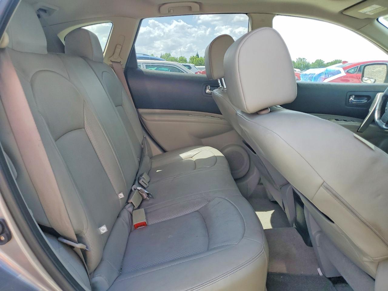 2011 NISSAN ROGUE S photo 21