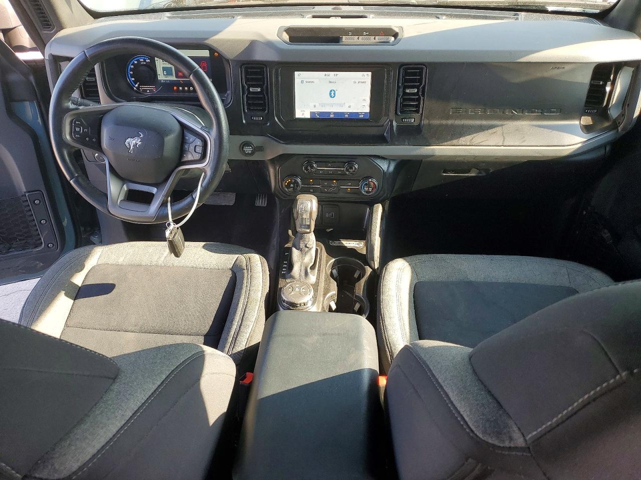 2021 FORD BRONCO BASE photo 22