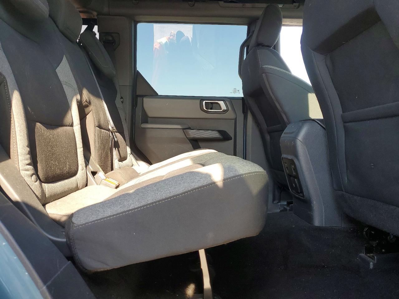 2021 FORD BRONCO BASE photo 31