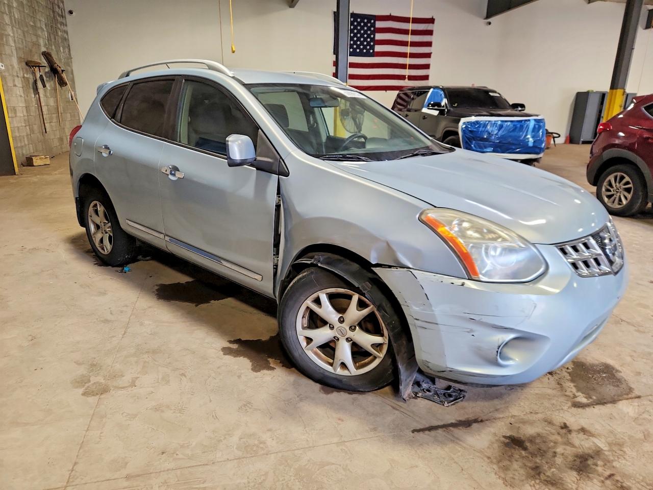 2011 NISSAN ROGUE S photo 7
