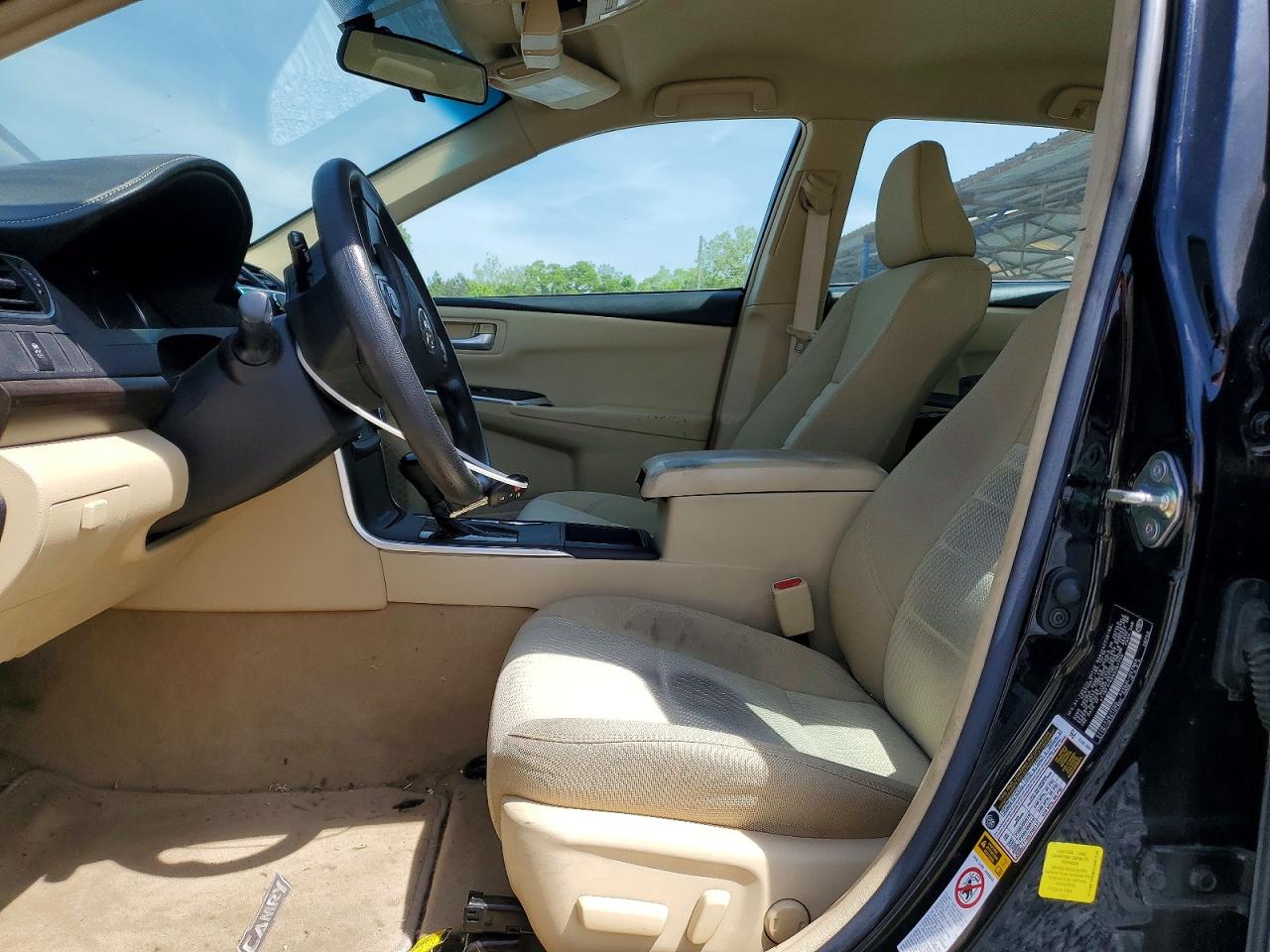 2017 TOYOTA CAMRY LE photo 19