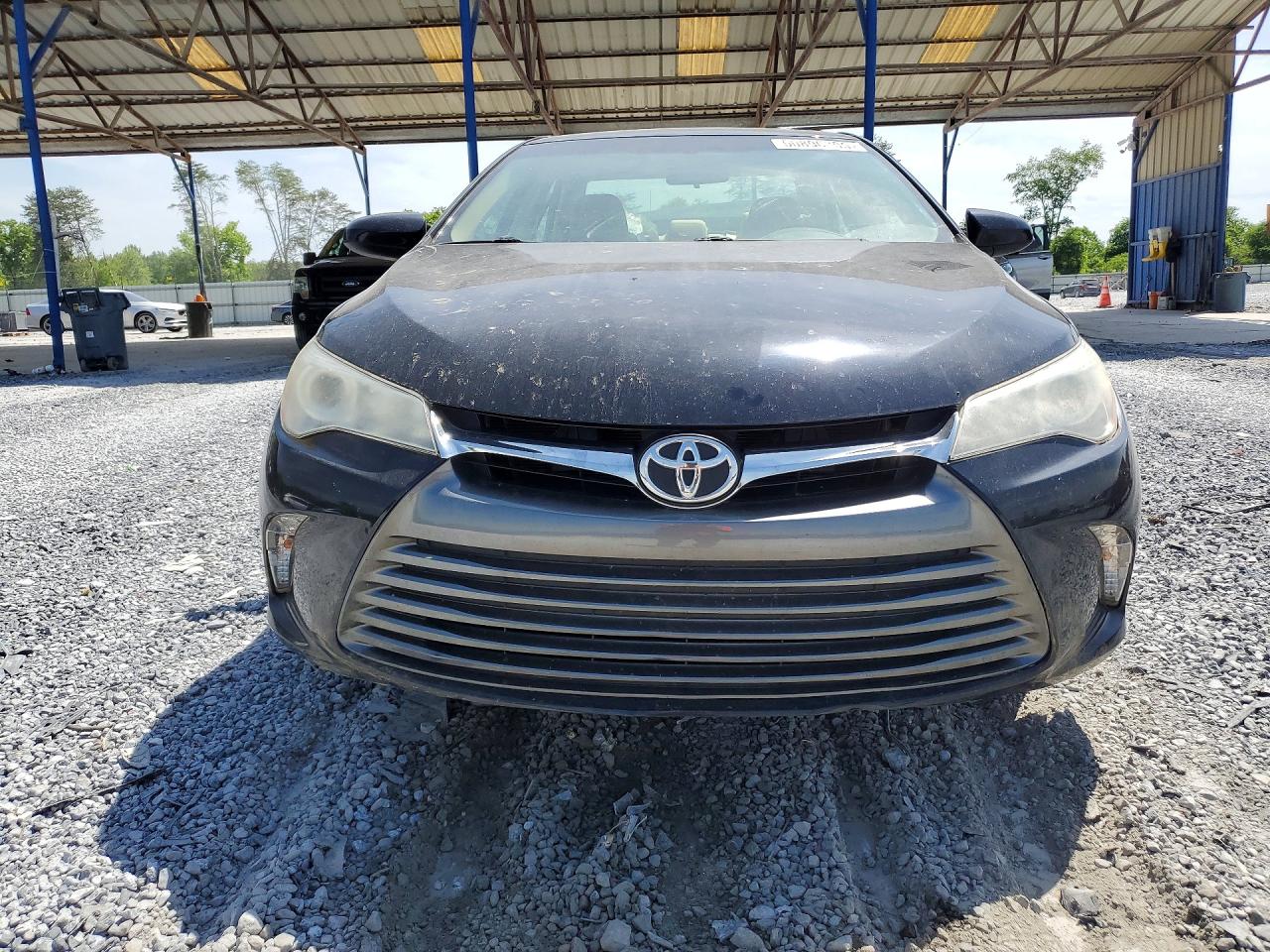 2017 TOYOTA CAMRY LE photo 13