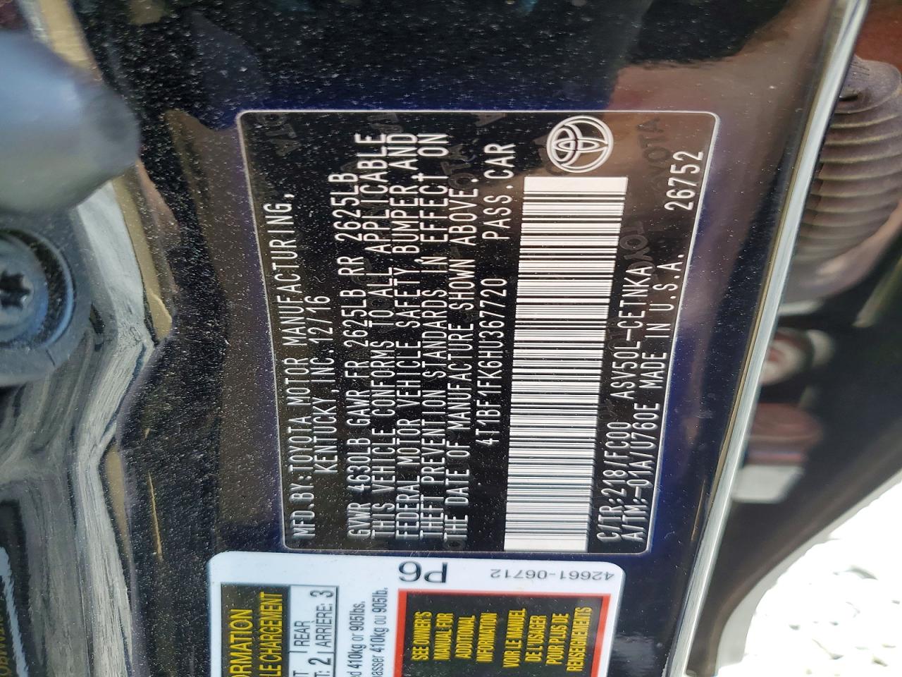 2017 TOYOTA CAMRY LE photo 34