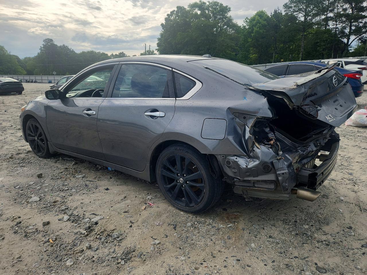 2018 NISSAN ALTIMA 2.5 SR photo 3