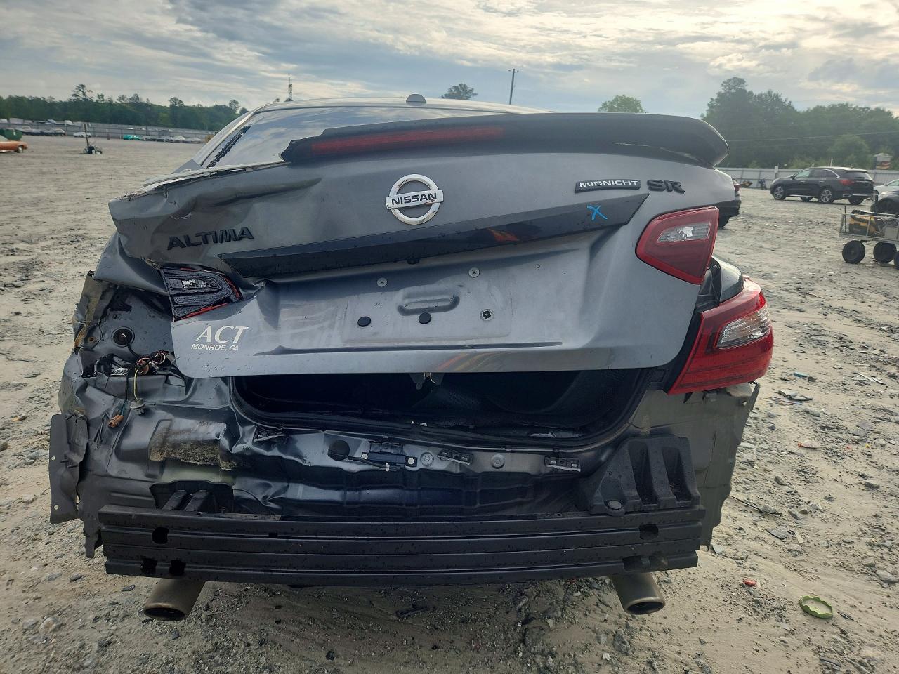 2018 NISSAN ALTIMA 2.5 SR photo 11