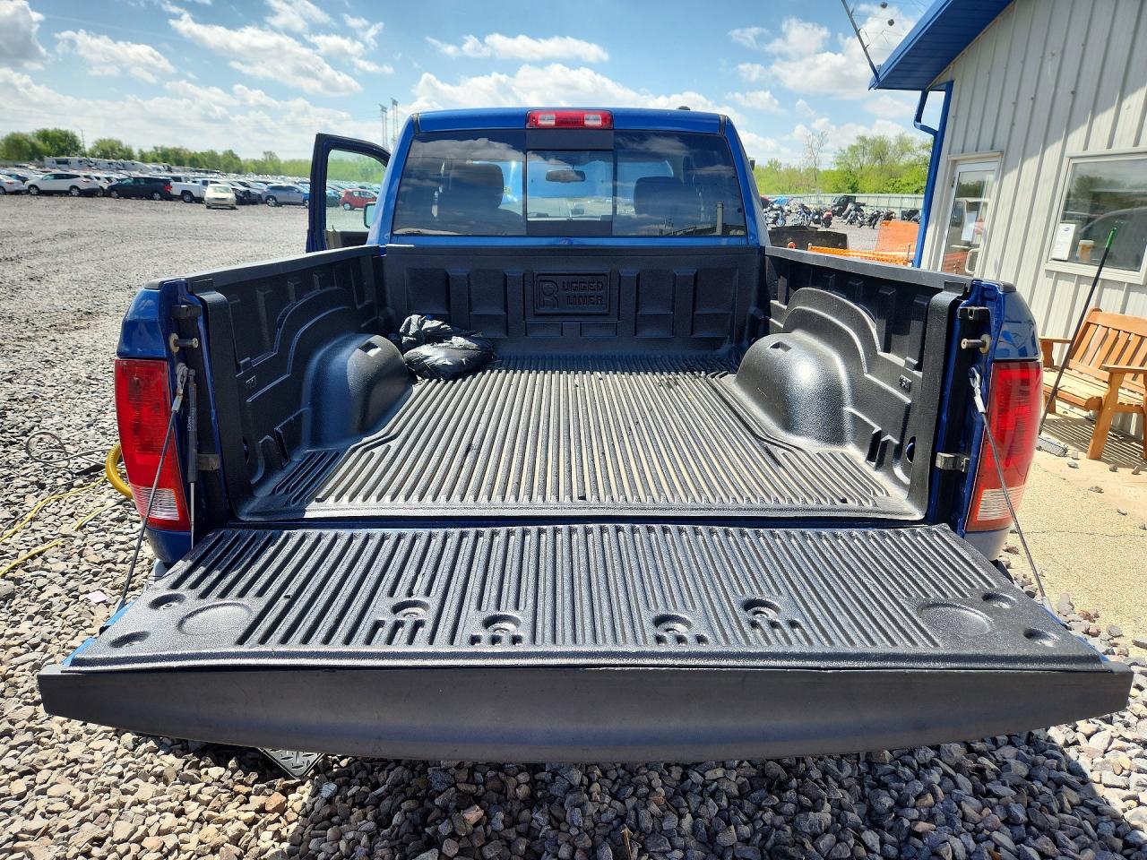 2010 DODGE RAM 1500 photo 11